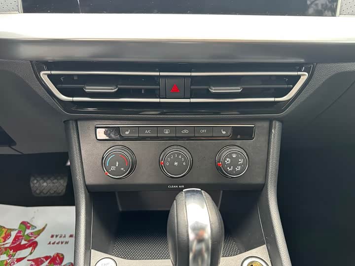 Фото 9 - Volkswagen Lavida