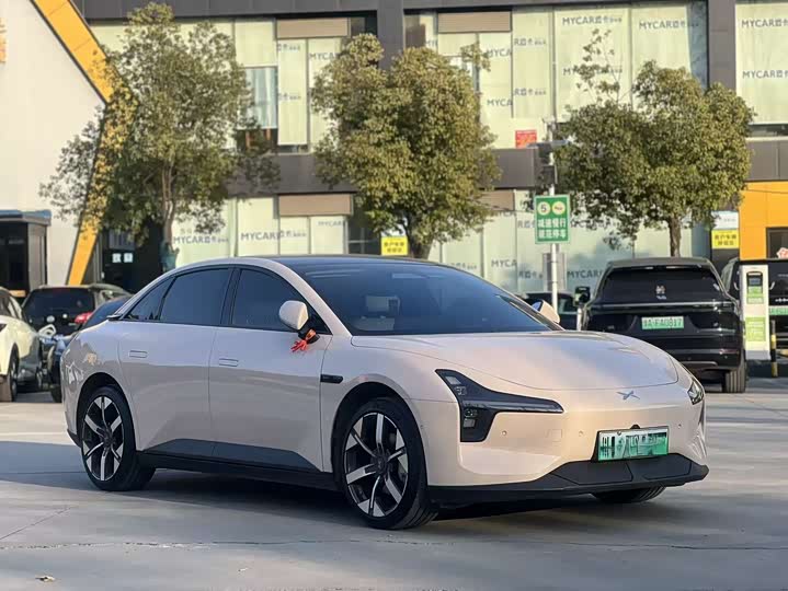 Фото 3 - XPeng Mona M03