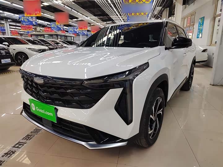 Фото 2 - Geely Atlas