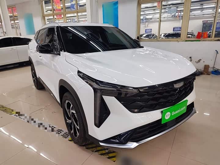 Фото 4 - Geely Atlas