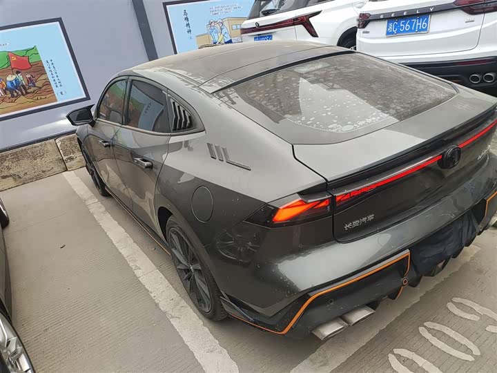 Фото 5 - Changan UNI-V