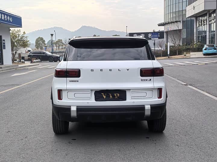 Фото 5 - Geely Icon