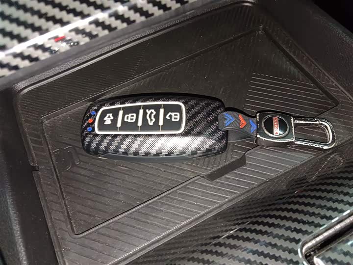 Фото 9 - Haval H6 Hybrid