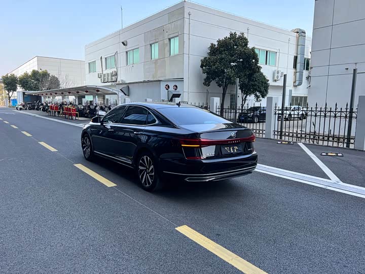 Фото 6 - Volkswagen Passat