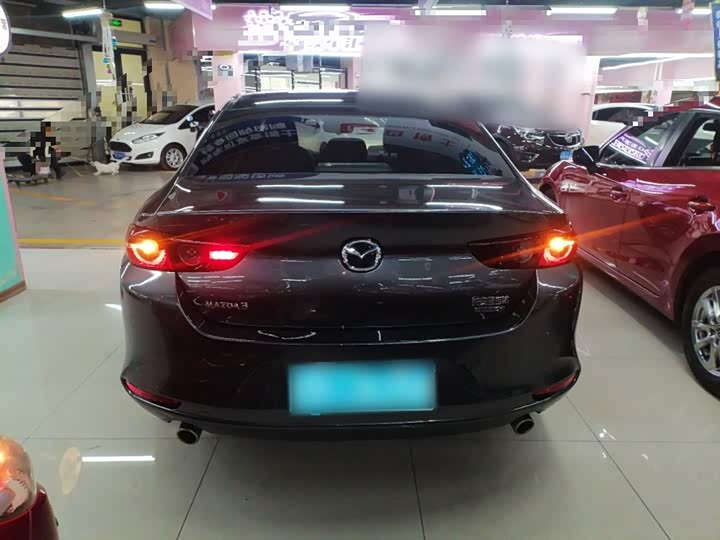 Фото 6 - Mazda 3 (Axela)