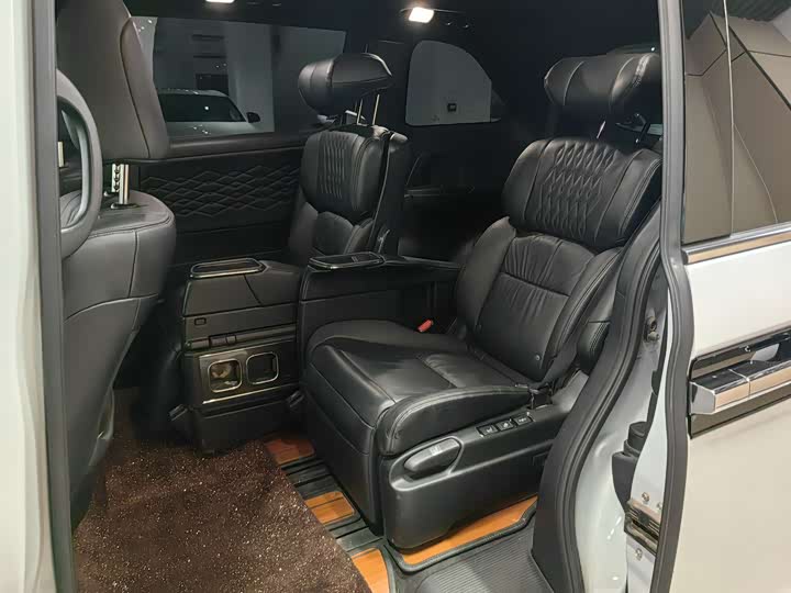 Фото 7 - Honda Elysion