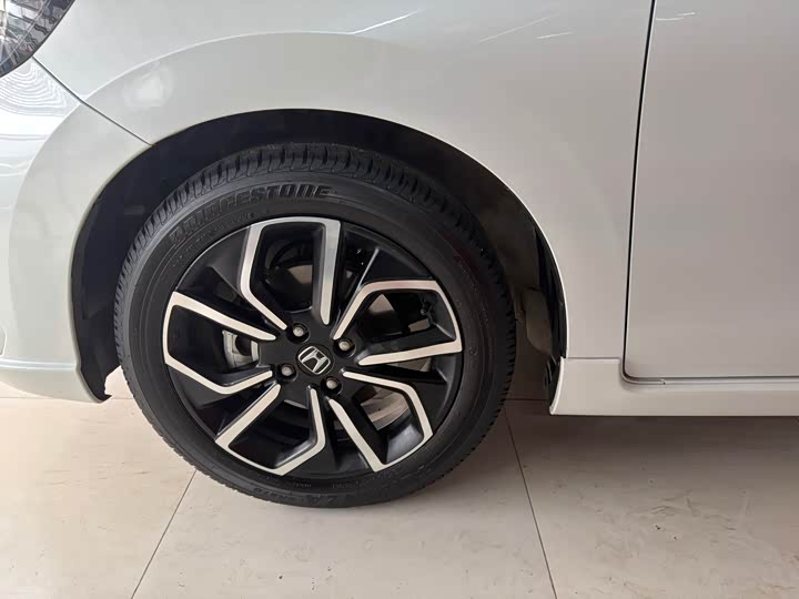 Фото 4 - Honda Life