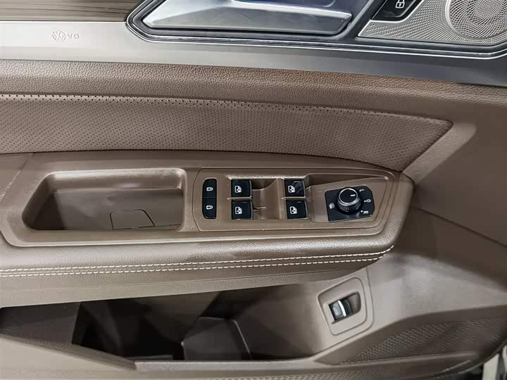 Фото 9 - Volkswagen Viloran