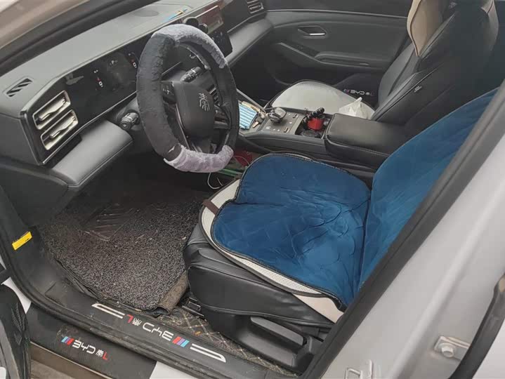 Фото 9 - BYD Qin L