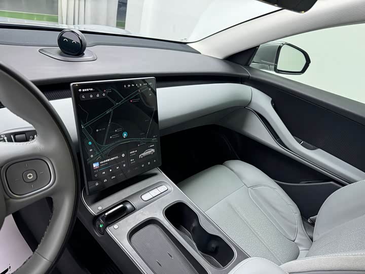 Фото 8 - Nio ET5