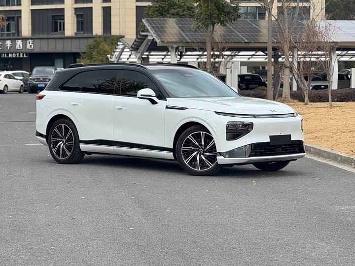 Фото 3 - XPeng G9