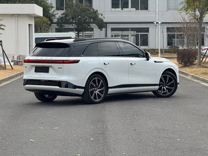 Фото 4 - XPeng G9