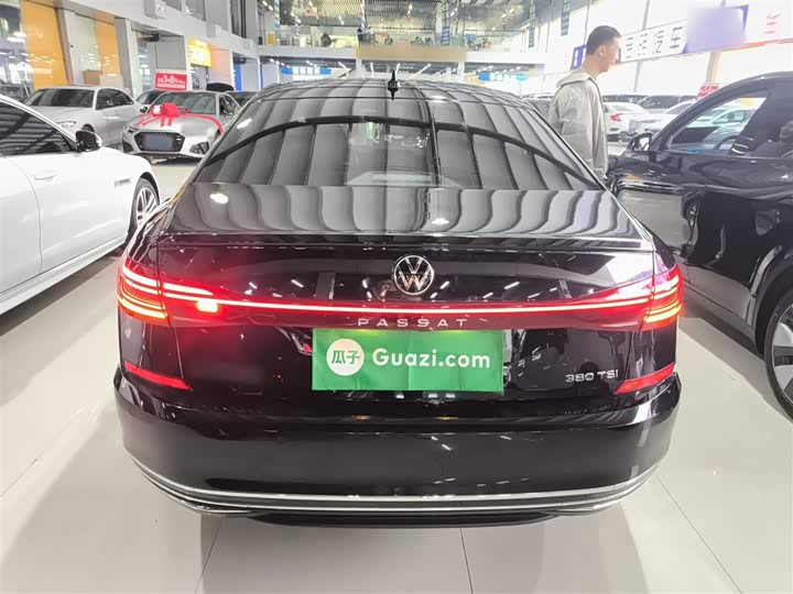 Фото 6 - Volkswagen Passat