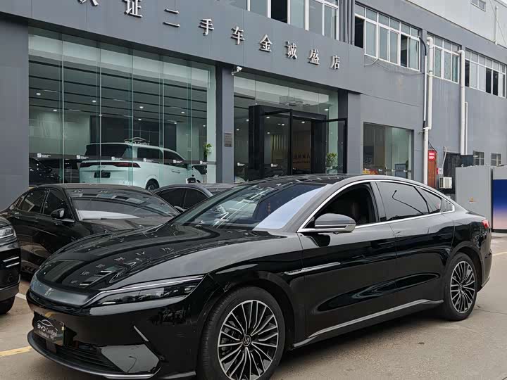 Фото 4 - BYD Han