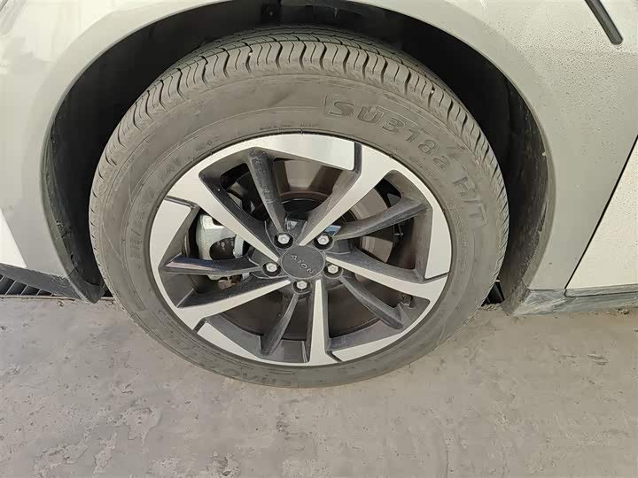 Фото 23 - GAC Aion Y