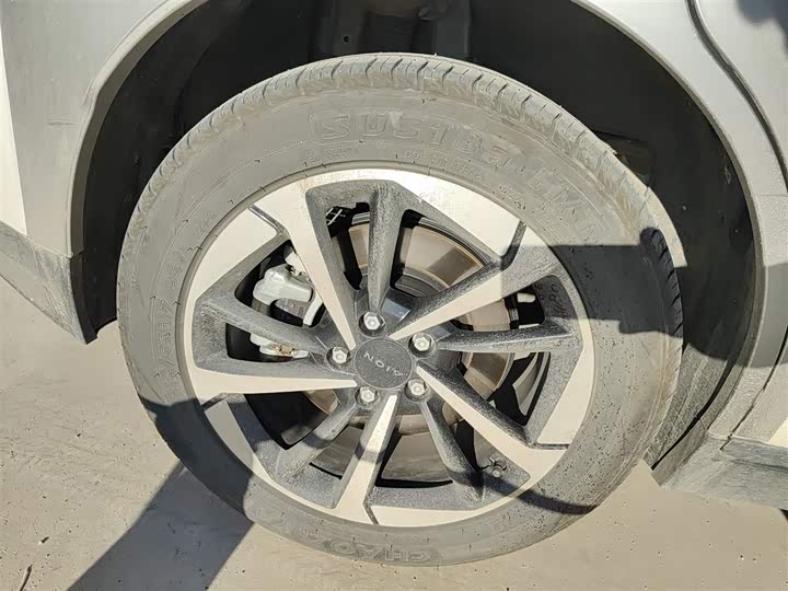 Фото 30 - GAC Aion Y