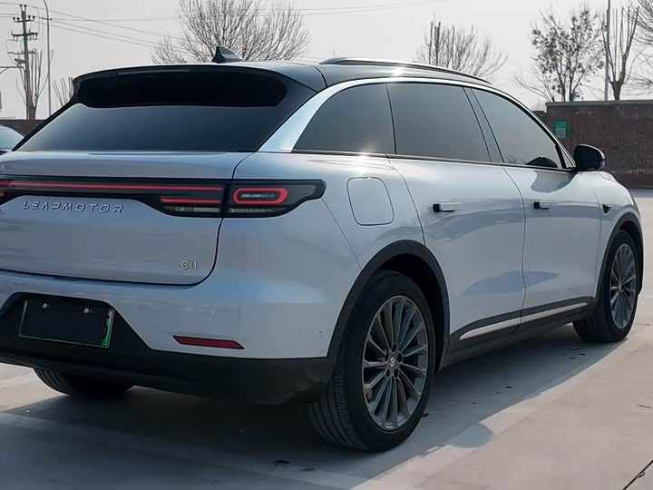 Фото 3 - Leapmotor C11