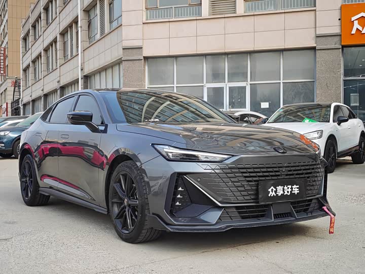 Фото 3 - Changan UNI-V