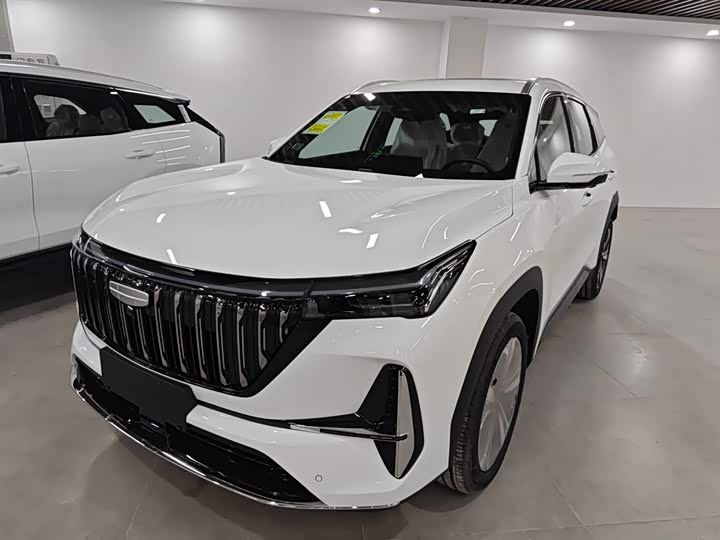 Фото 1 - Geely Atlas L