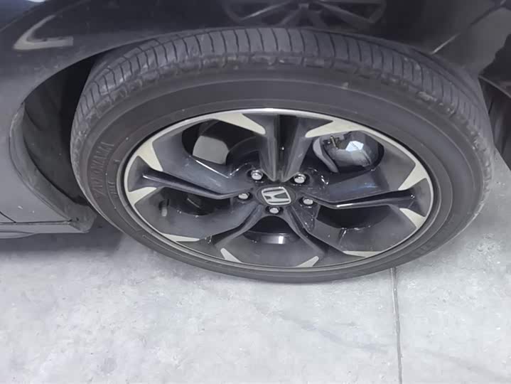 Фото 6 - Honda Civic