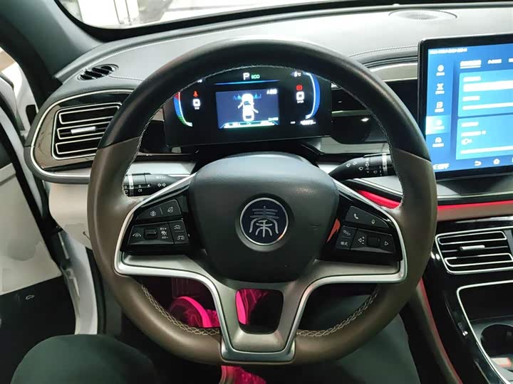 Фото 3 - BYD Qin Plus