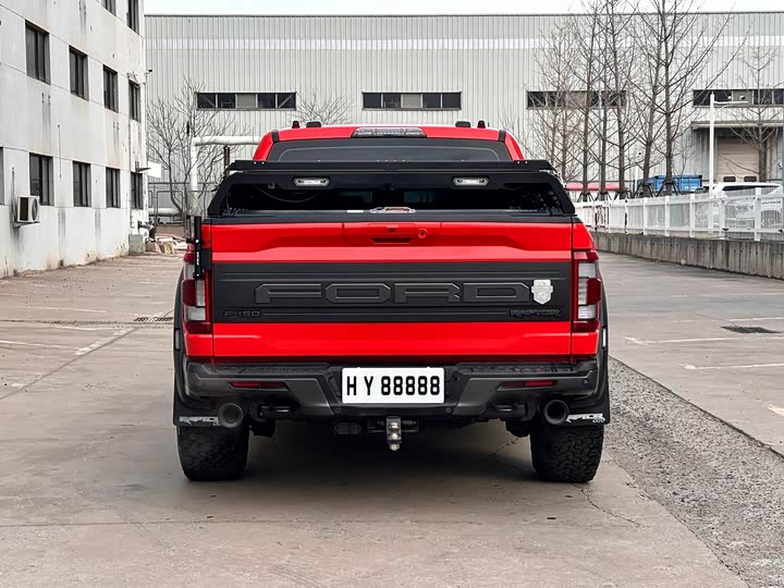 Фото 6 - Ford F-150 Raptor