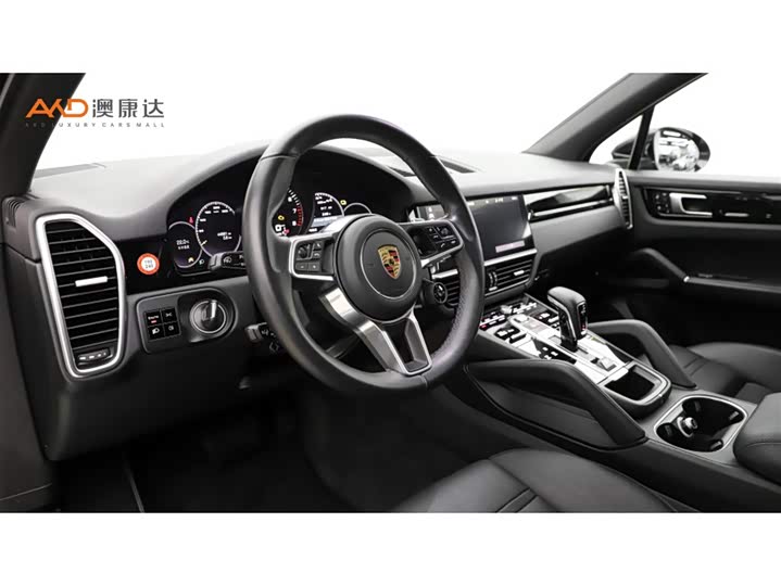 Фото 6 - Porsche Cayenne Hybrid