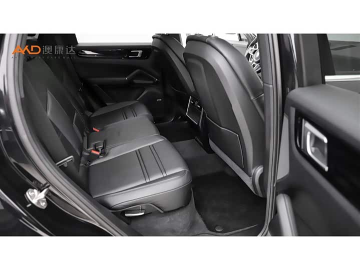 Фото 8 - Porsche Cayenne Hybrid