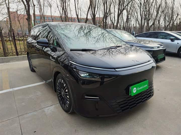 Фото 4 - XPeng X9