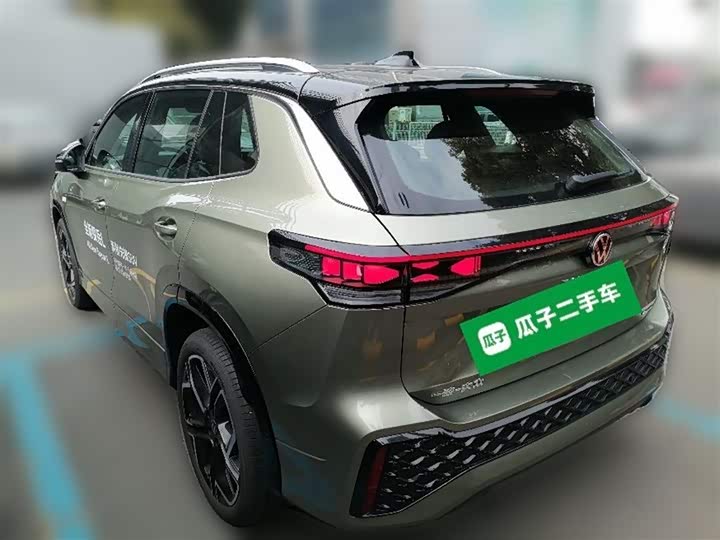 Фото 9 - Volkswagen Tayron