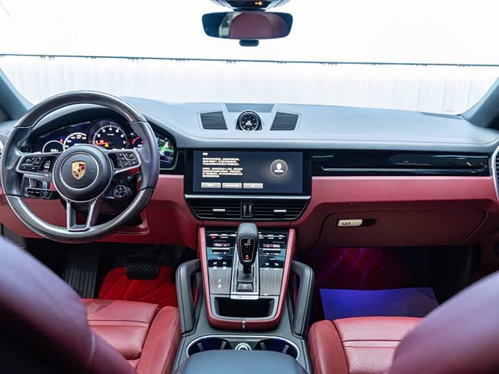 Фото 5 - Porsche Cayenne