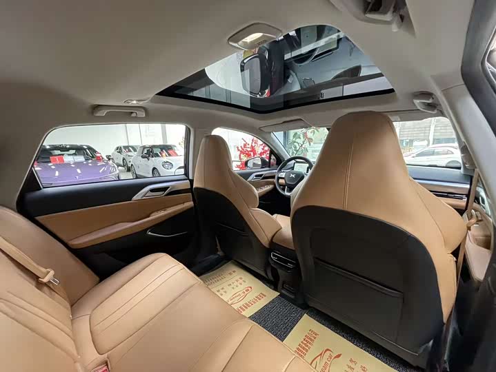 Фото 8 - XPeng P5