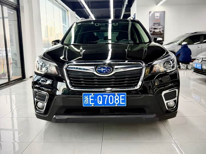 Фото 2 - Subaru Forester