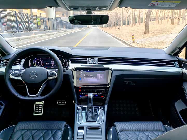 Фото 9 - Volkswagen Magotan GTE Hybrid