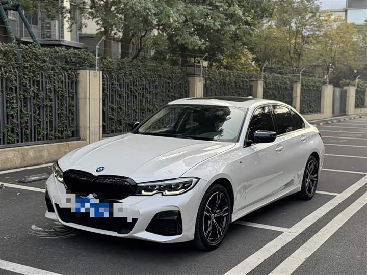 Фото 1 - BMW 3 Series