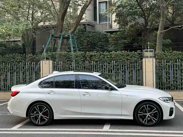 Фото 4 - BMW 3 Series