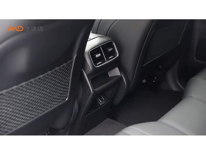 Фото 9 - Mercedes-Benz GLE-Class Coupe