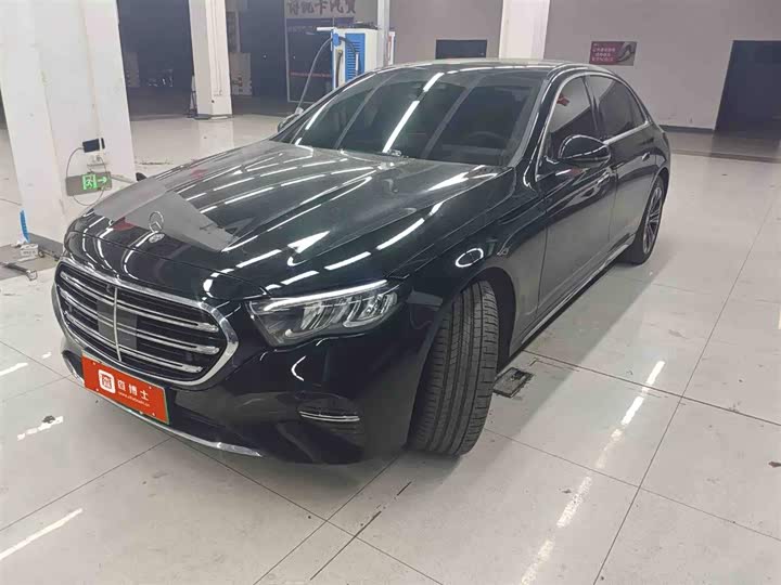 Фото 1 - Mercedes-Benz E-Class Hybrid