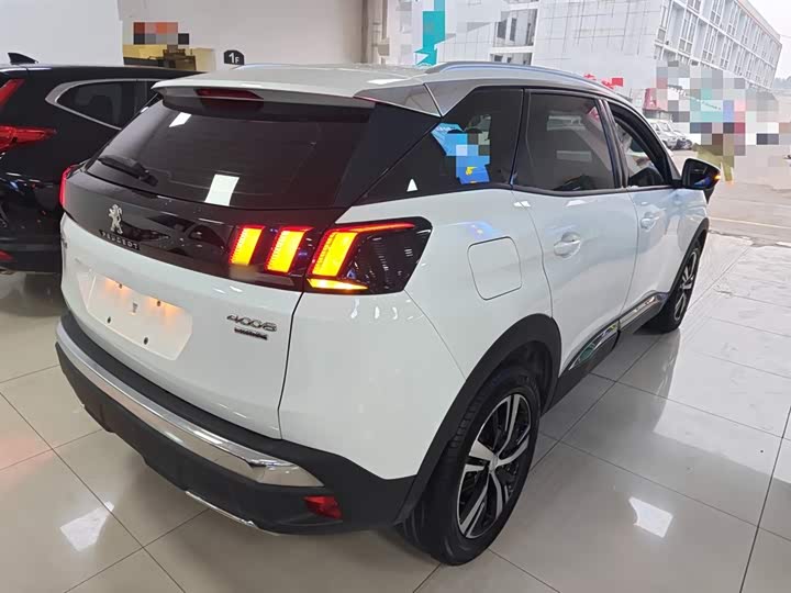 Фото 7 - Peugeot 4008