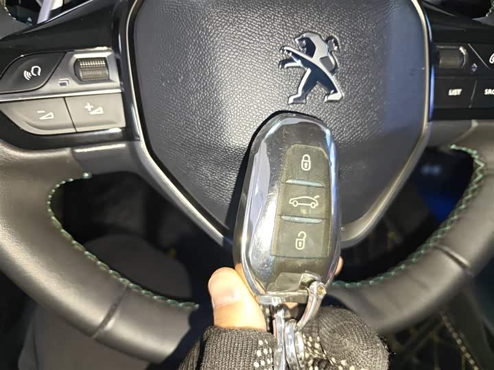 Фото 9 - Peugeot 4008