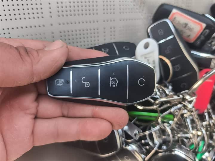 Фото 9 - BYD Yuan Plus