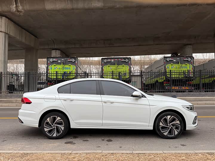 Фото 4 - Volkswagen Bora