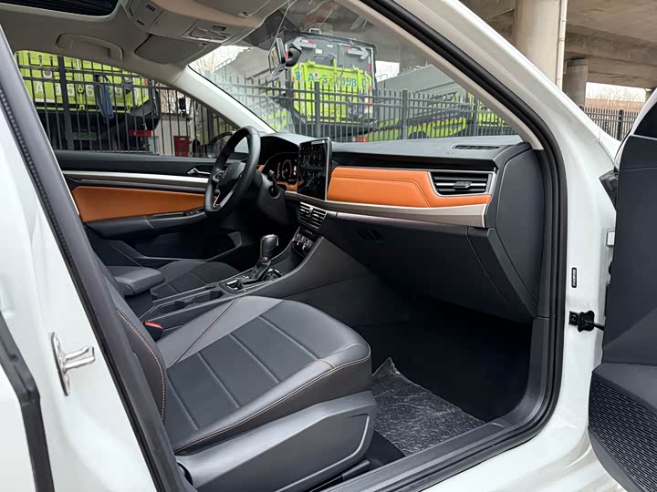 Фото 9 - Volkswagen Bora