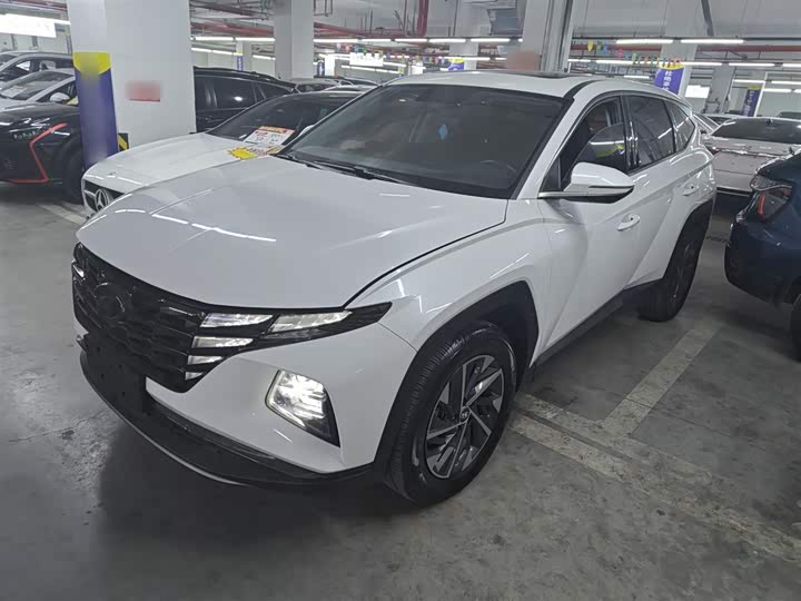 Фото 1 - Hyundai Tucson L