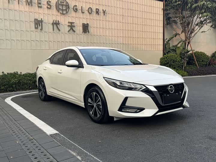 Фото 3 - Nissan Sylphy