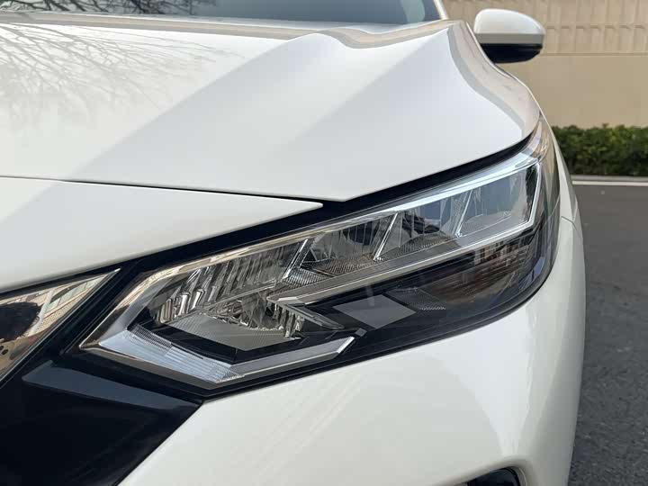 Фото 8 - Nissan Sylphy