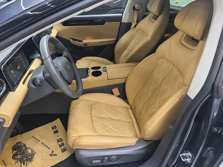 Фото 8 - Leapmotor C01