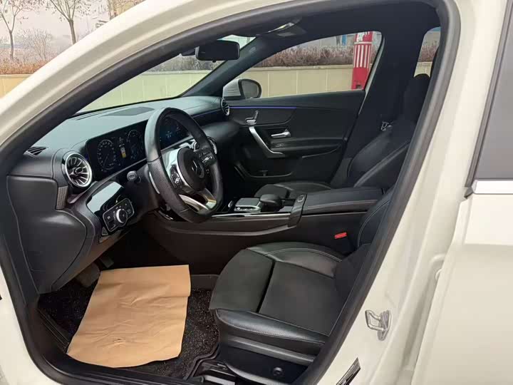 Фото 6 - Mercedes-Benz A-Class