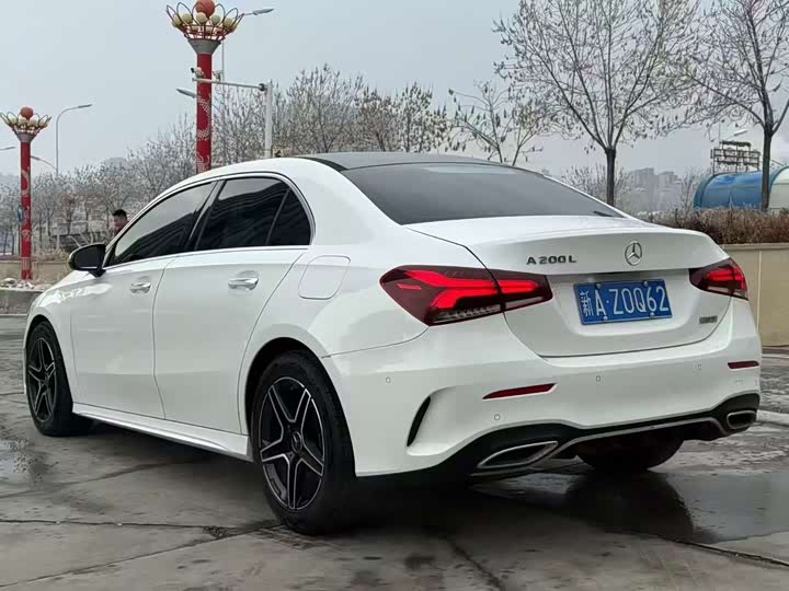 Фото 9 - Mercedes-Benz A-Class