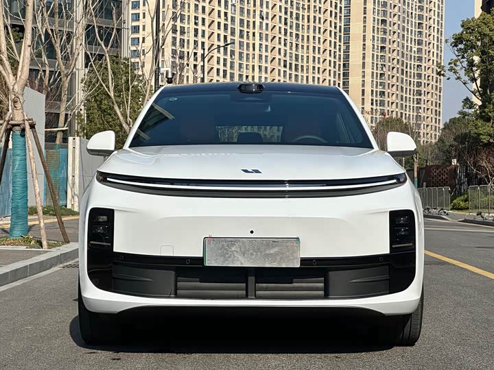 Фото 2 - LiXiang L6